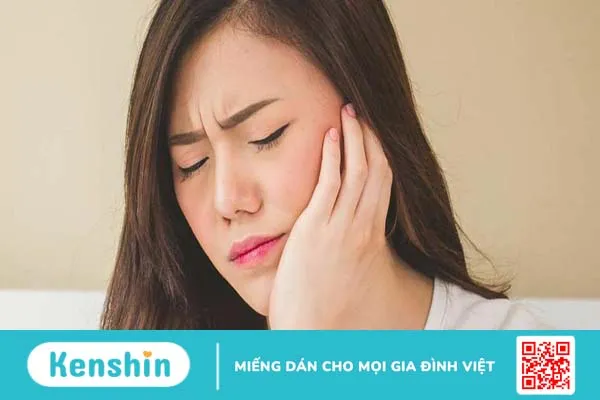 Nấm miệng có đau không? Nguyên nhân và cách điều trị nấm miệng