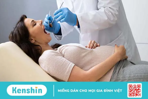 Nhổ răng khôn khi mang thai có nguy hiểm không?