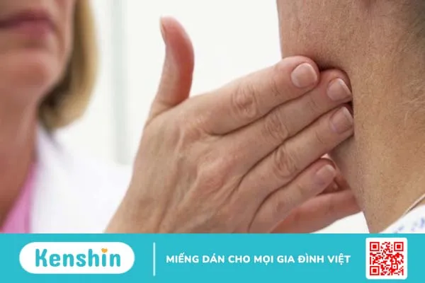 Nổi nhiều hạch ở cổ có nguy hiểm không? Khi nào cần đến gặp bác sĩ?