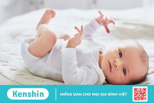 Phản xạ Moro ở trẻ sơ sinh và những điều bạn nên biết