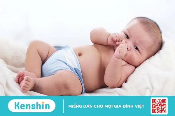 Ráy tai có mùi hôi ở trẻ sơ sinh là dấu hiệu của bệnh gì?