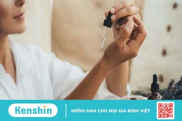 Tinh dầu xạ hương và những tác dụng hữu ích cho sức khoẻ mà bạn cần biết