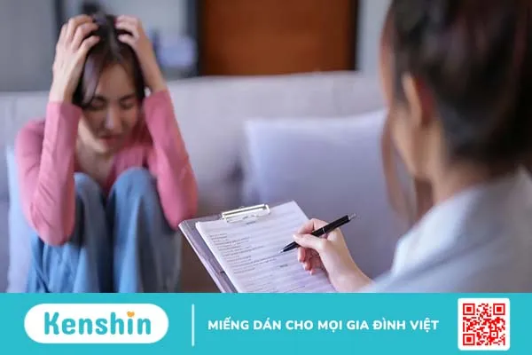 Vì sao bạn không kiểm soát được cảm xúc? Biểu hiện và cách điều trị